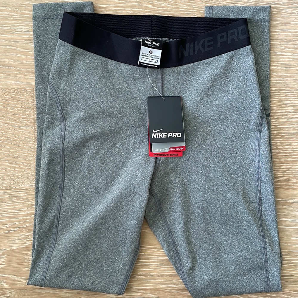 New Nike Pro Women’s Dri-Fit Stay Warm Leggings - Size Small